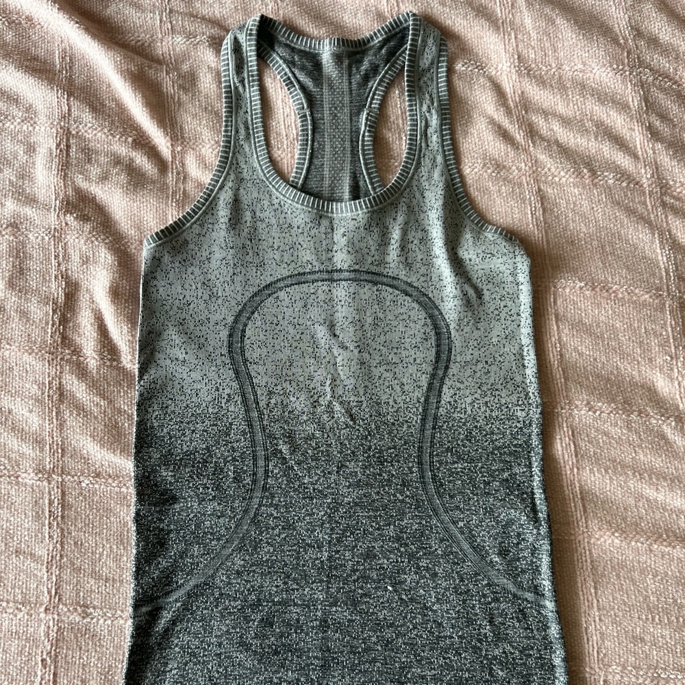 Lululemon swiftly tech racerback tank